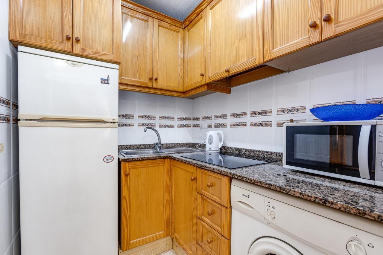 Apartment Caballero De Rodas Торевьиа Экстерьер фото