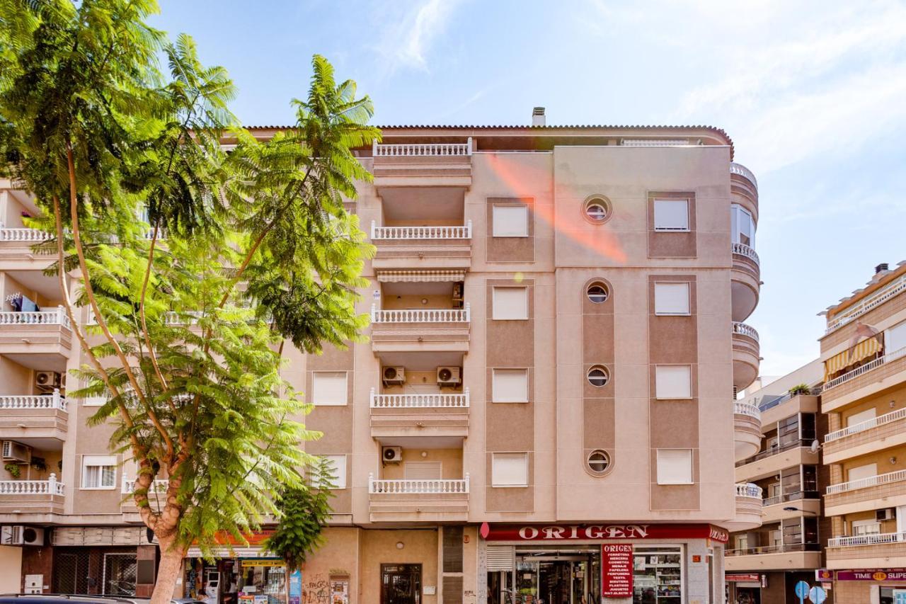 Apartment Caballero De Rodas Торевьиа Экстерьер фото
