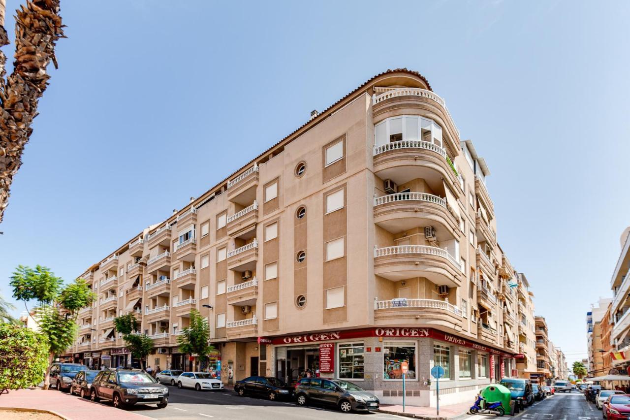 Apartment Caballero De Rodas Торевьиа Экстерьер фото