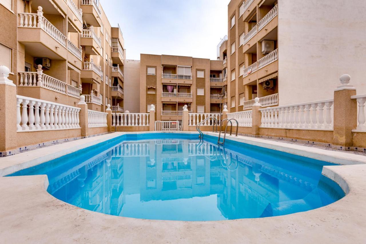 Apartment Caballero De Rodas Торевьиа Экстерьер фото
